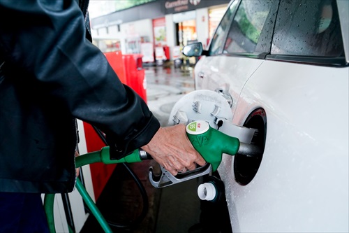 El Precio De La Gasolina Se Encarece Más De Un 14%, Su Nivel Más Alto Desde Hace Casi Siete Años
