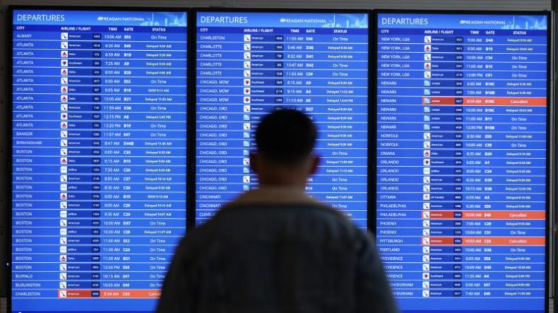 Caos En Los Aeropuertos De Ee Uu