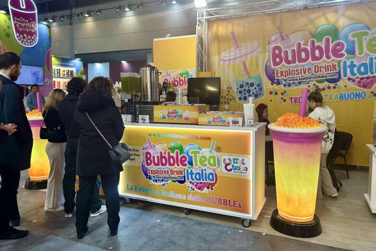 Llooly presenta el nuevo Córner de Bubble Tea, una explosión de sabores  para los amantes del té - {DF} DiarioFinanciero