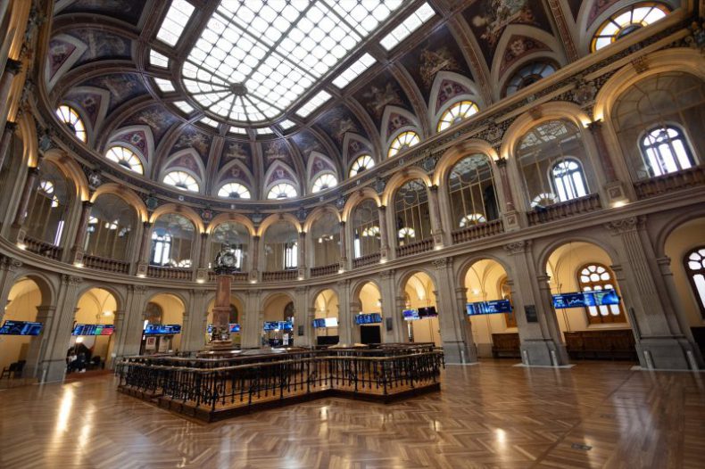 Europapress 5531255 Varios Paneles Ibex 35 Palacio Bolsa 25 Octubre 2023 Madrid Espana Ibex