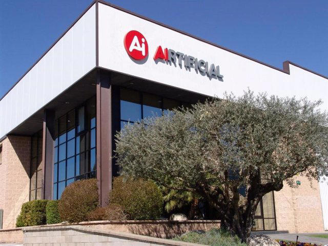 Airtificial