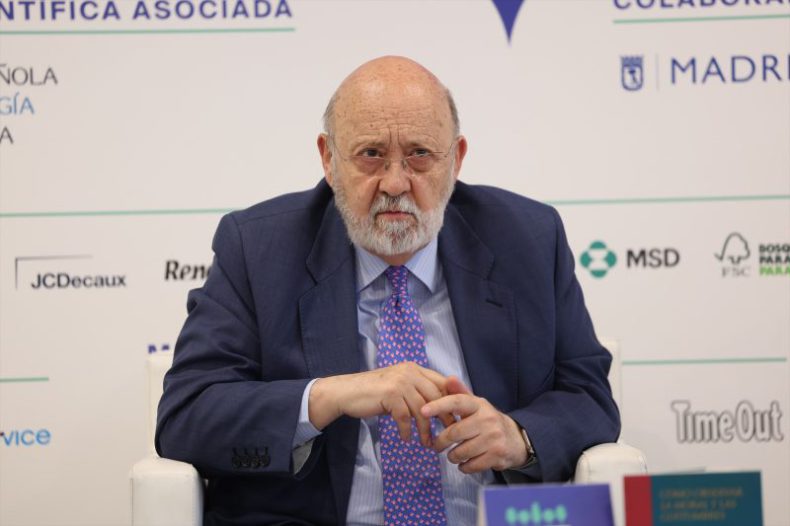 Europapress 5252358 Presidente Cis Jose Felix Tezanos Interviene Coloquio Mujeres Sociologia