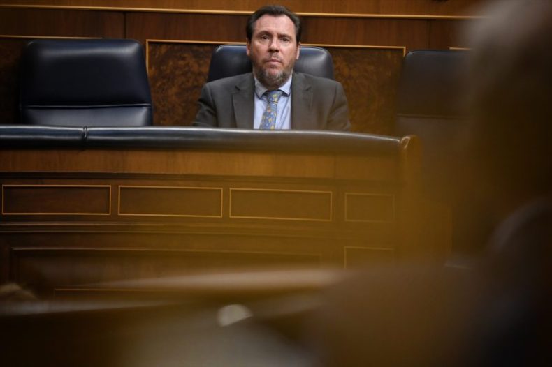 Europapress 6637745 Ministro Transporte Movilidad Sostenible Oscar Puente Sesion Plenaria