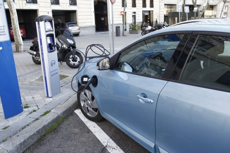 Europapress 1377243 Congreso Apuesta Priorizar Vehiculos Electricos Ciudades