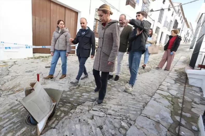 Europapress 7300537 Presidenta Diputacion Cadiz Almudena Martinez 1d Visita Localidad Gaditana