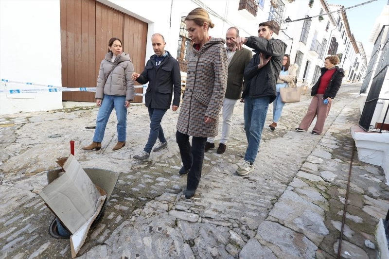 Europapress 7300537 Presidenta Diputacion Cadiz Almudena Martinez 1d Visita Localidad Gaditana