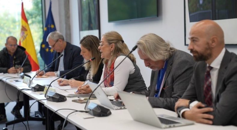 Europapress 7078227 Secretaria Estado Funcion Publica Consuelo Sanchez Naranjo Reunion Ccoo Ugt