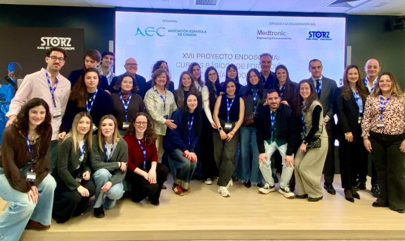 Mdicos Residentes En Ciruga Laparoscpica Aec