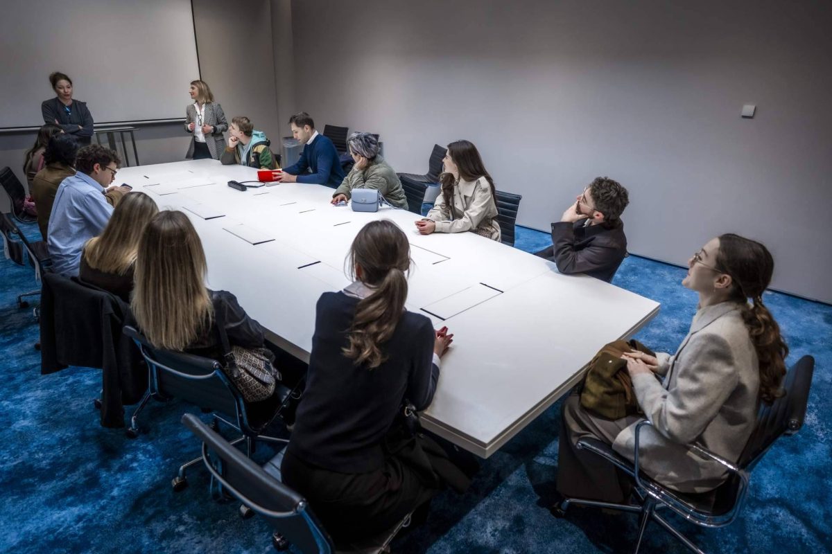 Img 3b8d4e2ce3a76423a28f392df4660cfe