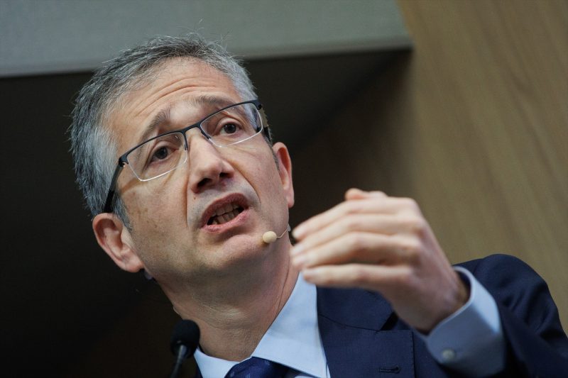 Europapress 5760533 Gobernador Banco Espana Pablo Hernandez Cos Interviene Encuentro