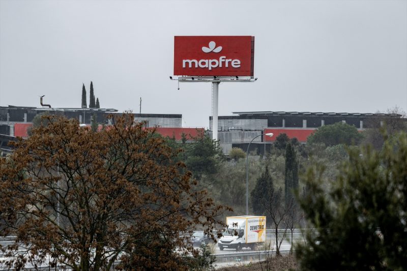 Europapress 7253803 Nueva Imagen Mapfre Implantada Fachadas Oficinas Centrales Aseguradora