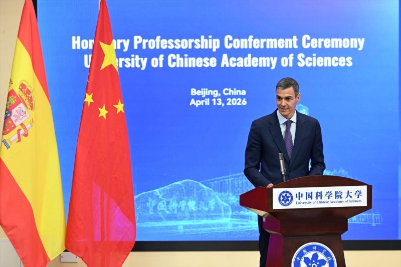 Europapress 7434528 Presidente Gobierno Pedro Sanchez Recibe Catedra Honoraria Academia China