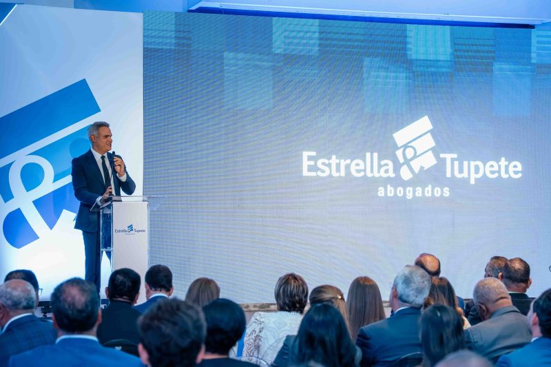 Guillermo Estrella Ramia La Arquitectura Legal Detrs De Las Inversiones En La Repblica Dominicana