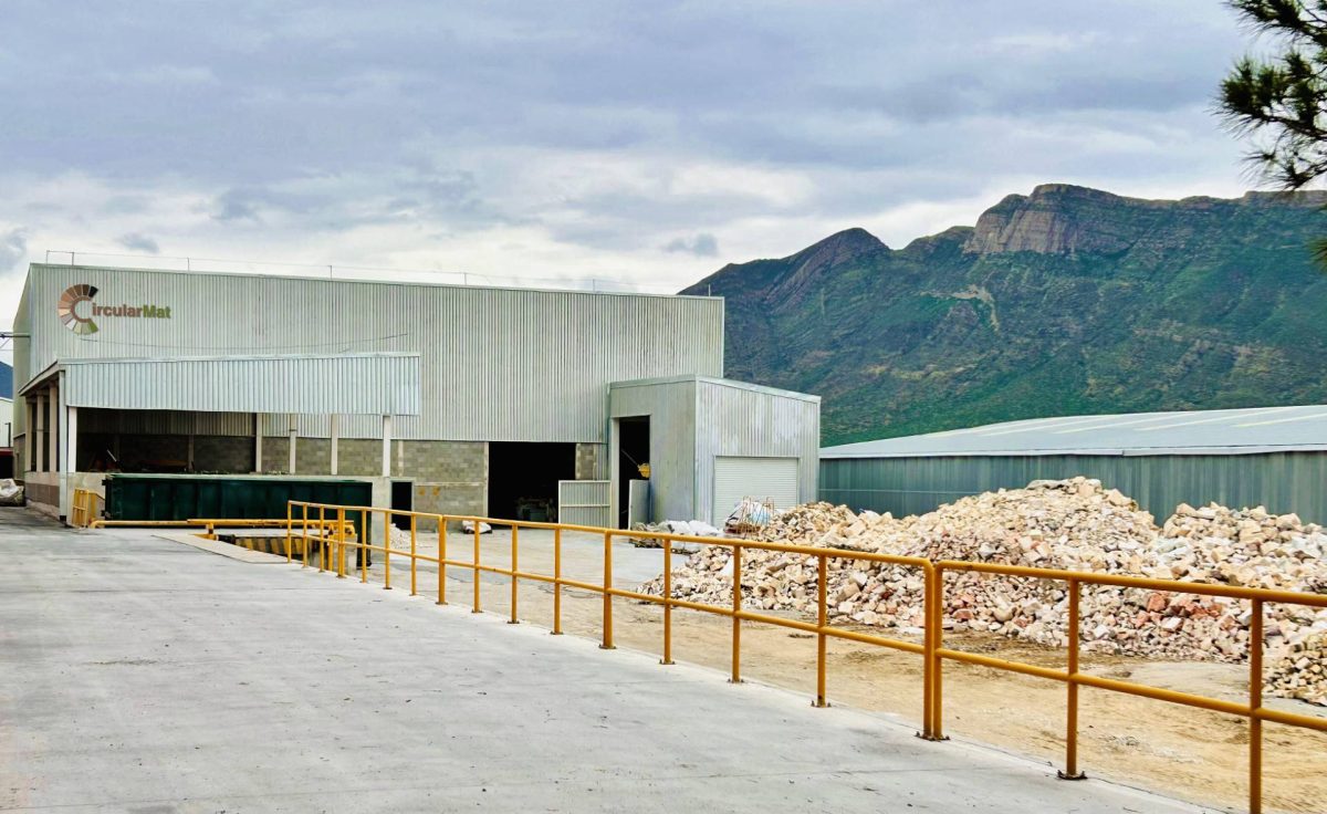 Img A15175830e37e10e1d4d6fc085c243cb