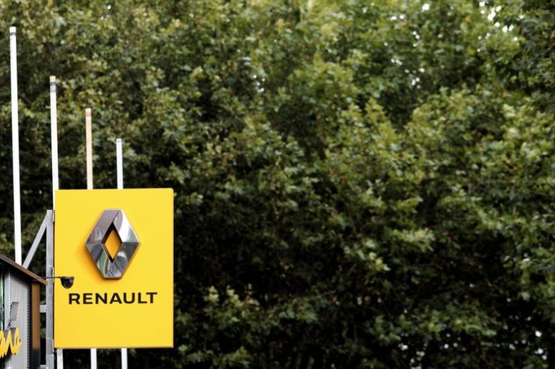 Europapress 2431902 Logo Renault Concesionario Madrid Dia Profit Warning Renault Apuntado Preve