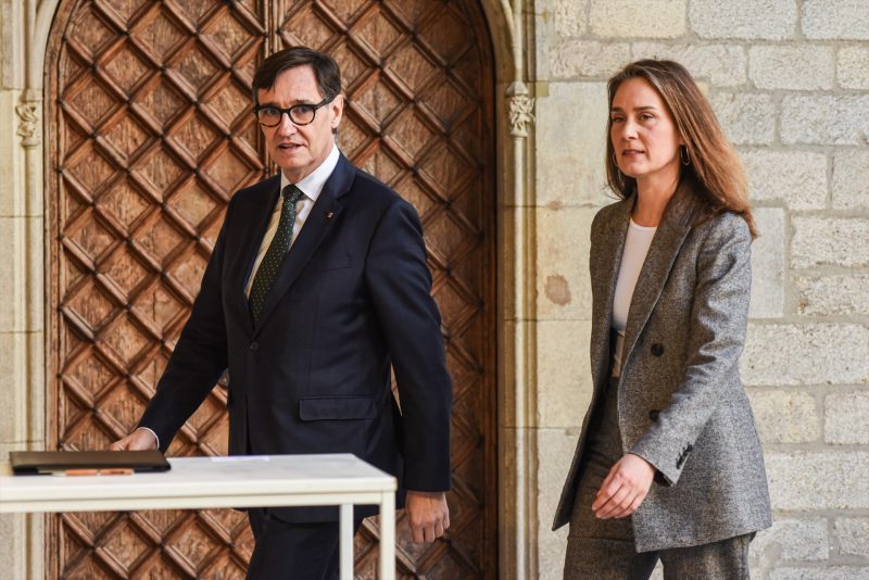 Europapress 7306077 Presidente Generalitat Salvador Illa Presidenta Comuns Parlament Jessica