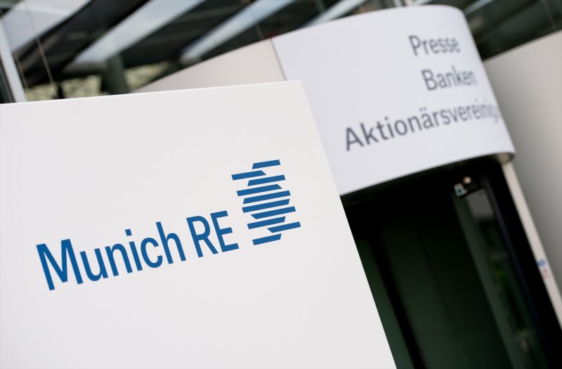 Europapress 7517934 Filed 30 April 2014 Bavaria Munich The Logo Of The German Re Insurance