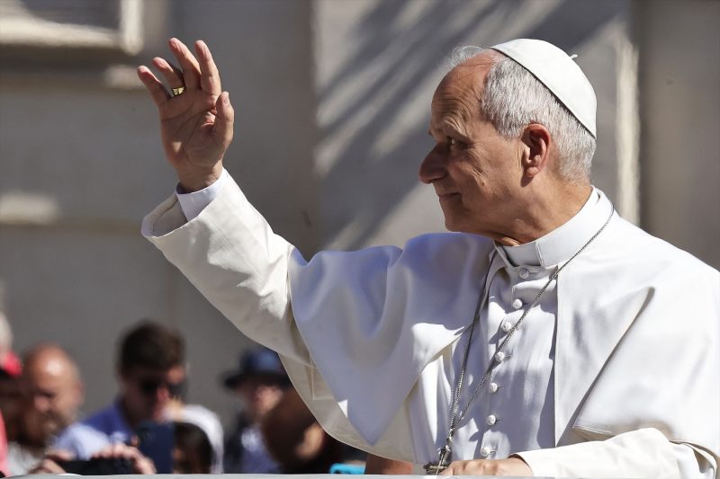 Europapress 7537540 20 May 2026 Vatican Vatican City Pope Leo Xiv Arrives To Lead The Wednesday