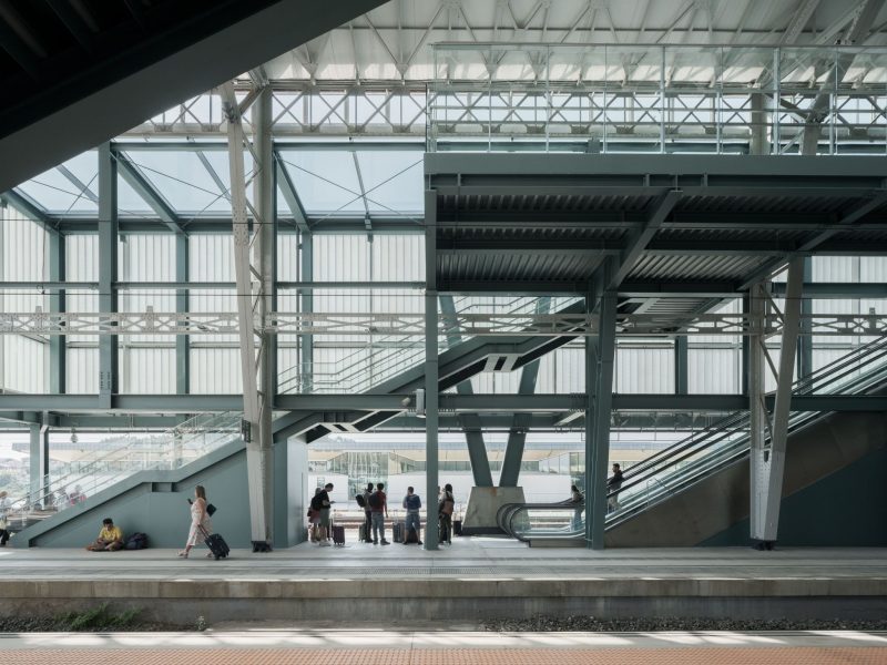 Estacion Renfe Santiago Comenza By Estudio Herreros Foto Luis Diaz Diaz