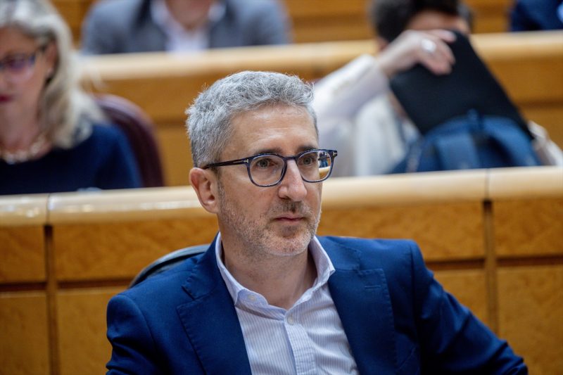 Europapress 7551861 Ministro Hacienda Arcadi Espana Sesion Plenaria Senado 26 Mayo 2026 Madrid