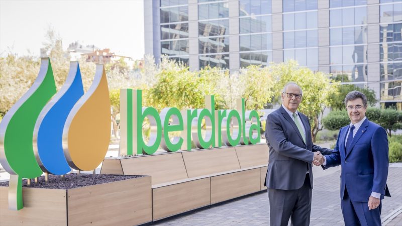 Europapress 7579823 Mario Ruiz Tagle Ceo Iberdrola Espana Jose Miguel Garcia Ceo Vodafone