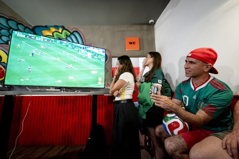 Europapress 7590035 Varias Personas Partido Inaugural Copa Mundial Fifa 2026 Bar Mexicano