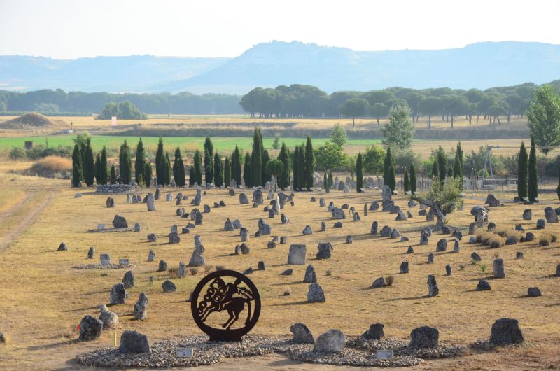 Necropolis Las Ruedas Pintia Ganador Concurso De Cementerios