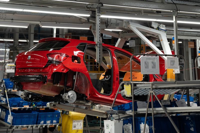 Europapress 6057440 Montaje Factoria Nuevo Modelo Cupra Fomentor Cupra Leon Visita Guiada