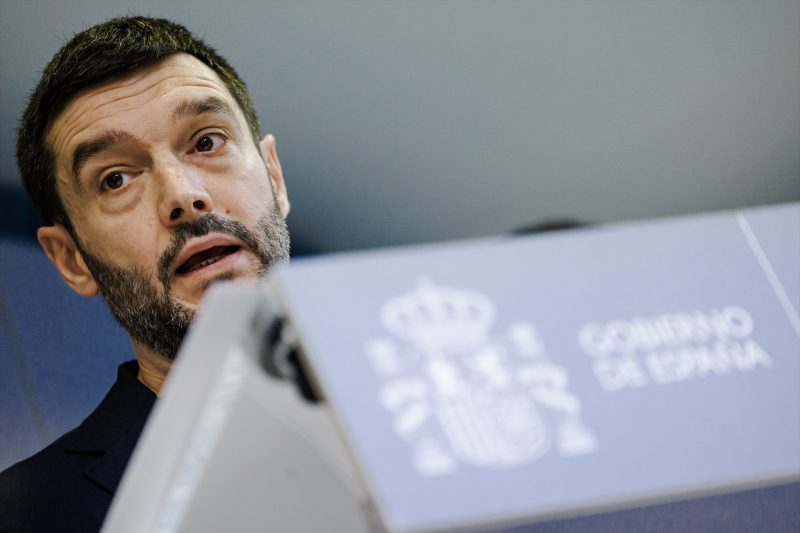 Europapress 7223027 Ministro Derechos Sociales Consumo Agenda 2030 Pablo Bustinduy Ofrece Rueda