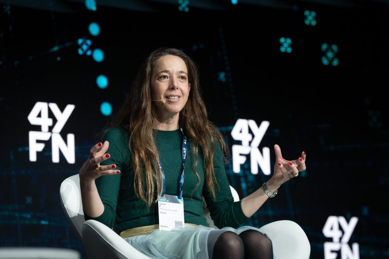 Europapress 6559206 Ceo Co Founder Holaluz Carlota Pi Sesion Mwc Decoding International