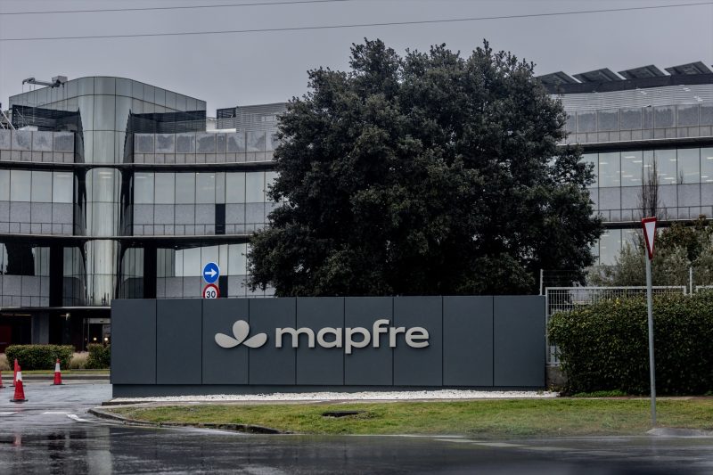 Europapress 7253807 Nueva Imagen Mapfre Implantada Fachadas Oficinas Centrales Aseguradora