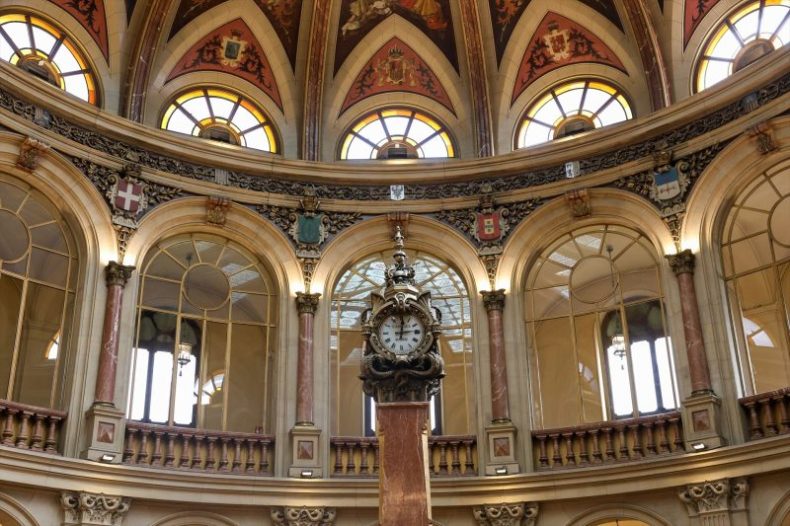Europapress 7732647 Reloj Palacio Bolsa Madrid 26 Agosto 2026 Madrid Espana Ibex 35 Bolsa